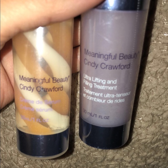 Meaningful Beauty By Cindy Crawford - Picture 2 of 4